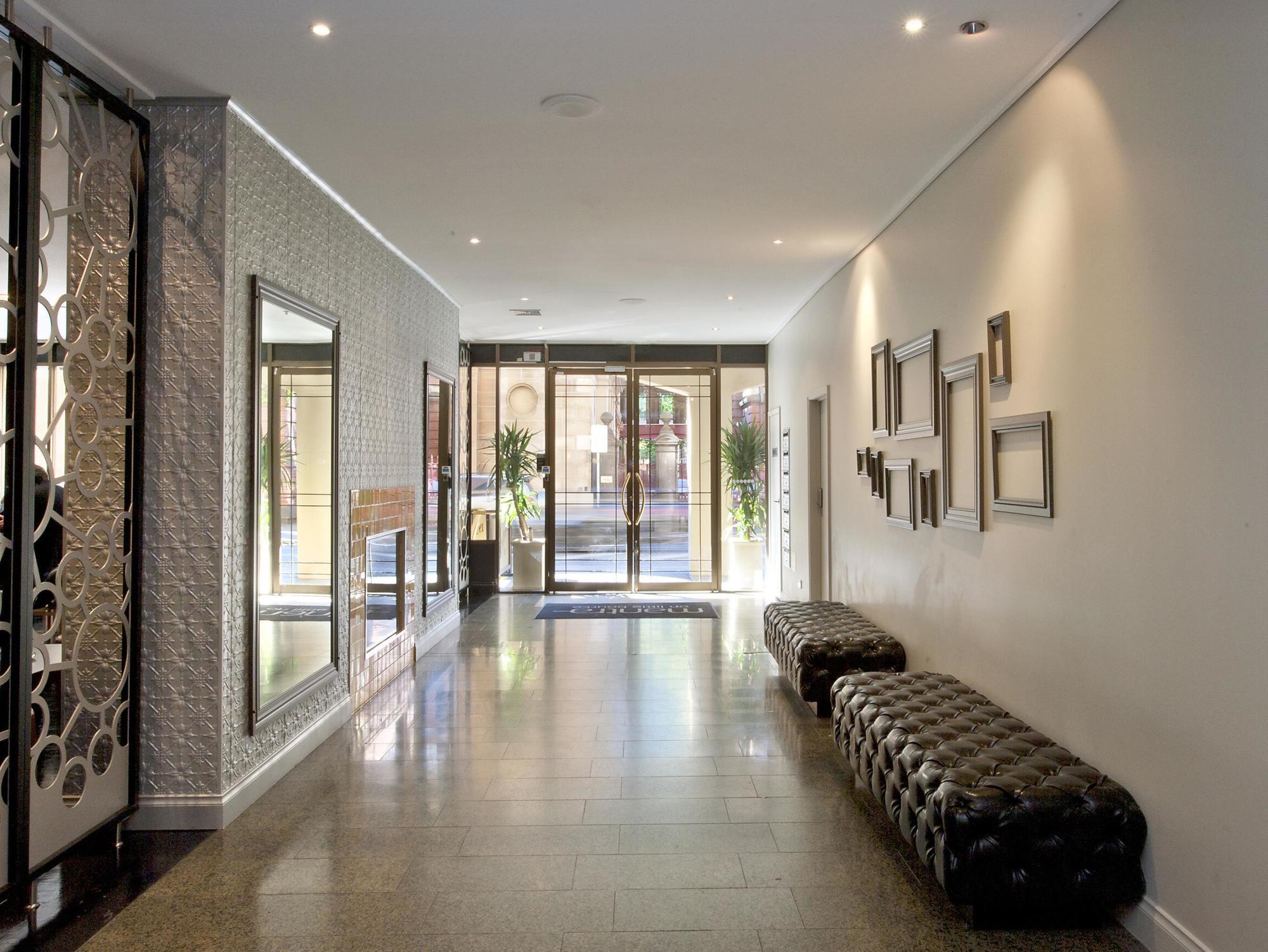 Mantra On Little Bourke Melbourne Aparthotel Exterior foto